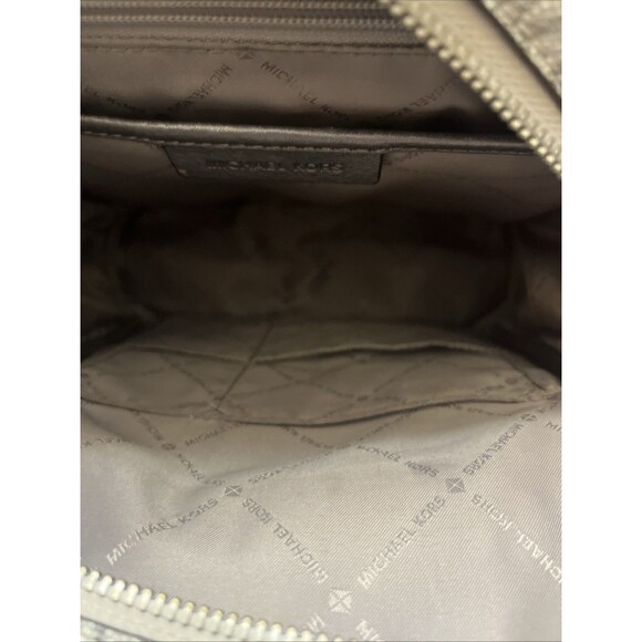 Signature Michael Kors Logo Backpack - Abbey - Medium - Gray/Silver main image 9